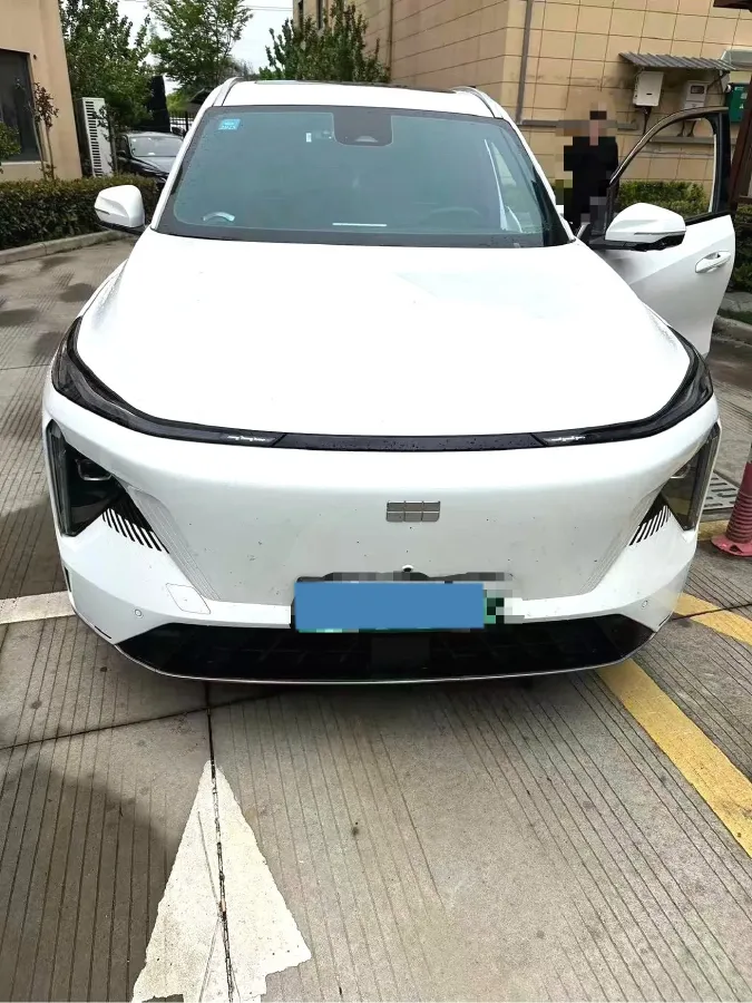 2024 Geely Galaxy L7 1.5T 163HP L4 3DHT PHEV 18.7KWH,autocango,china used car exporter,china ev exporter,chinese used car exporter,chinese used ev exporter