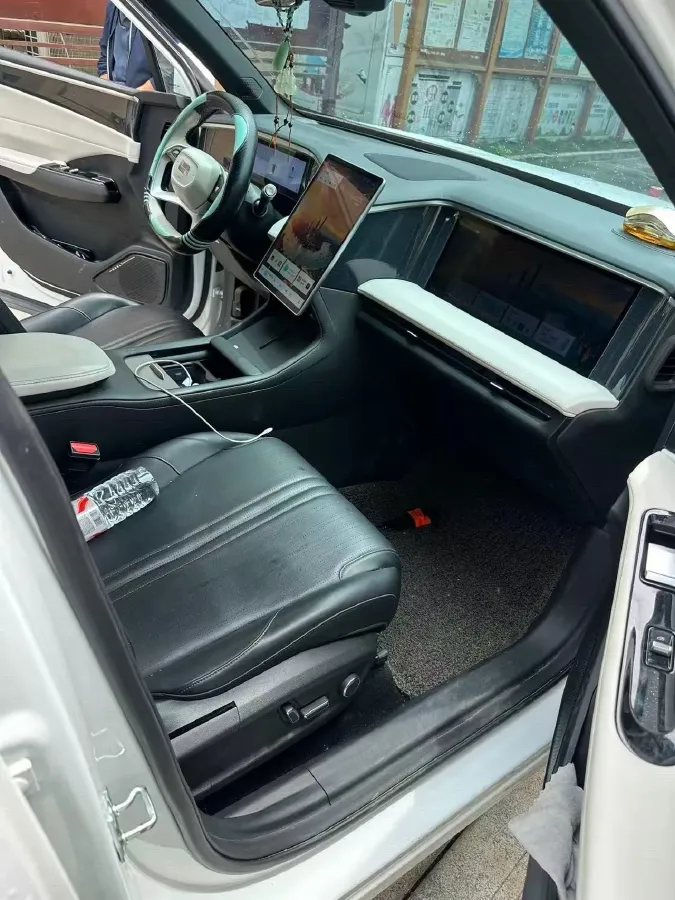 2024 Geely Galaxy L7 1.5T 163HP L4 3DHT PHEV 18.7KWH,autocango,china used car exporter,china ev exporter,chinese used car exporter,chinese used ev exporter