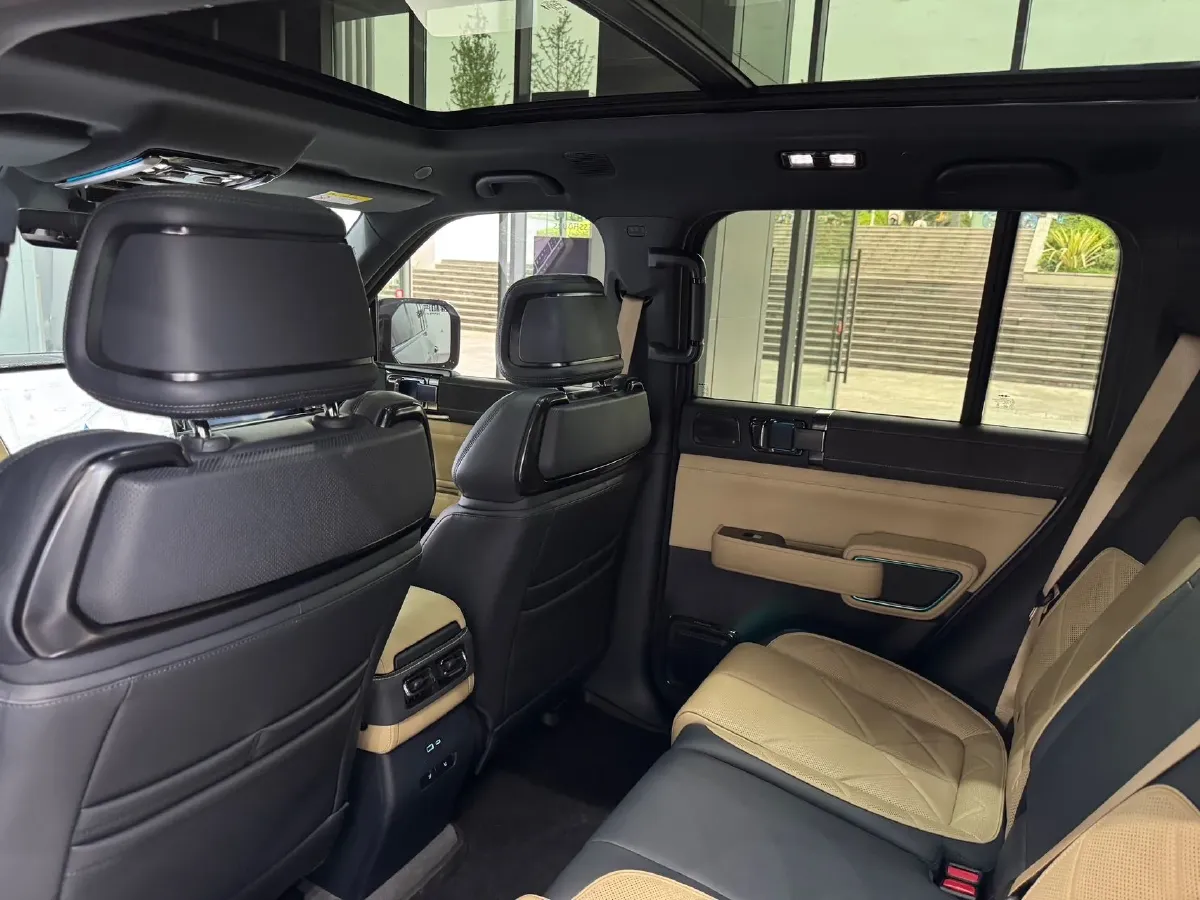 2023 FangChengBao Bao 5 1.5T 194HP L4 E-CVT PHEV 31.8KWH,autocango,china used car exporter,china ev exporter,chinese used car exporter,chinese used ev exporter