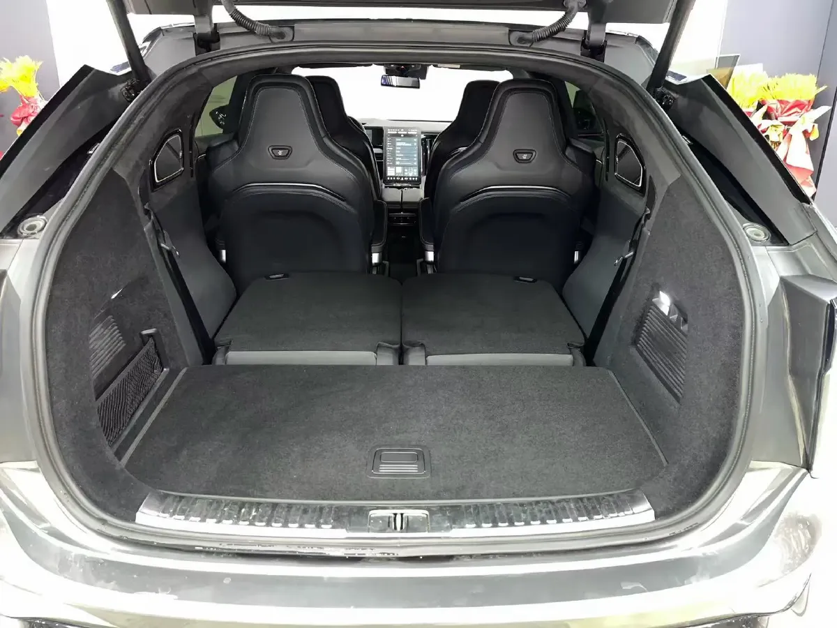 2021 HiPhi X BEV 97KWH,autocango,china used car exporter,china ev exporter,chinese used car exporter,chinese used ev exporter