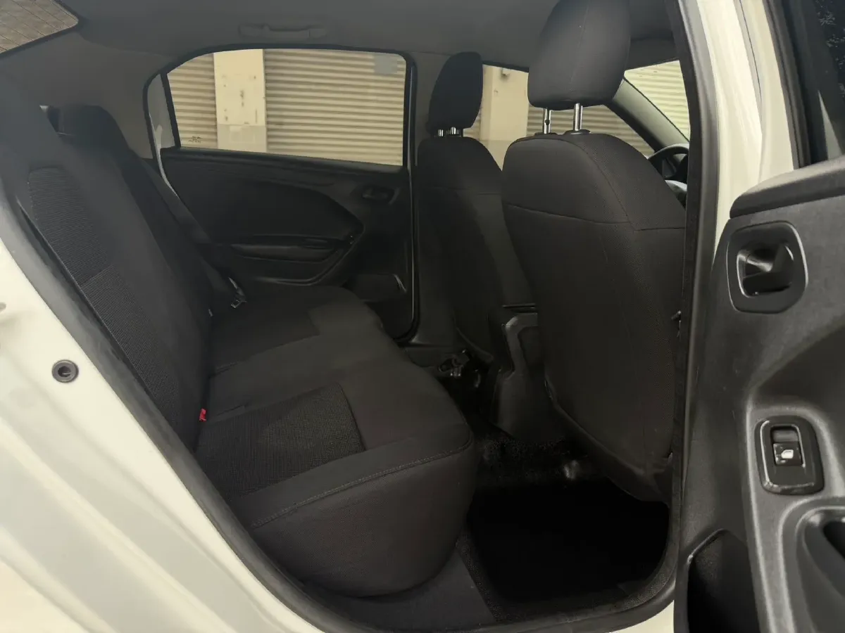 2018 Peugeot 301 1.6L 117HP L4 5MT,autocango,china used car exporter,china ev exporter,chinese used car exporter,chinese used ev exporter