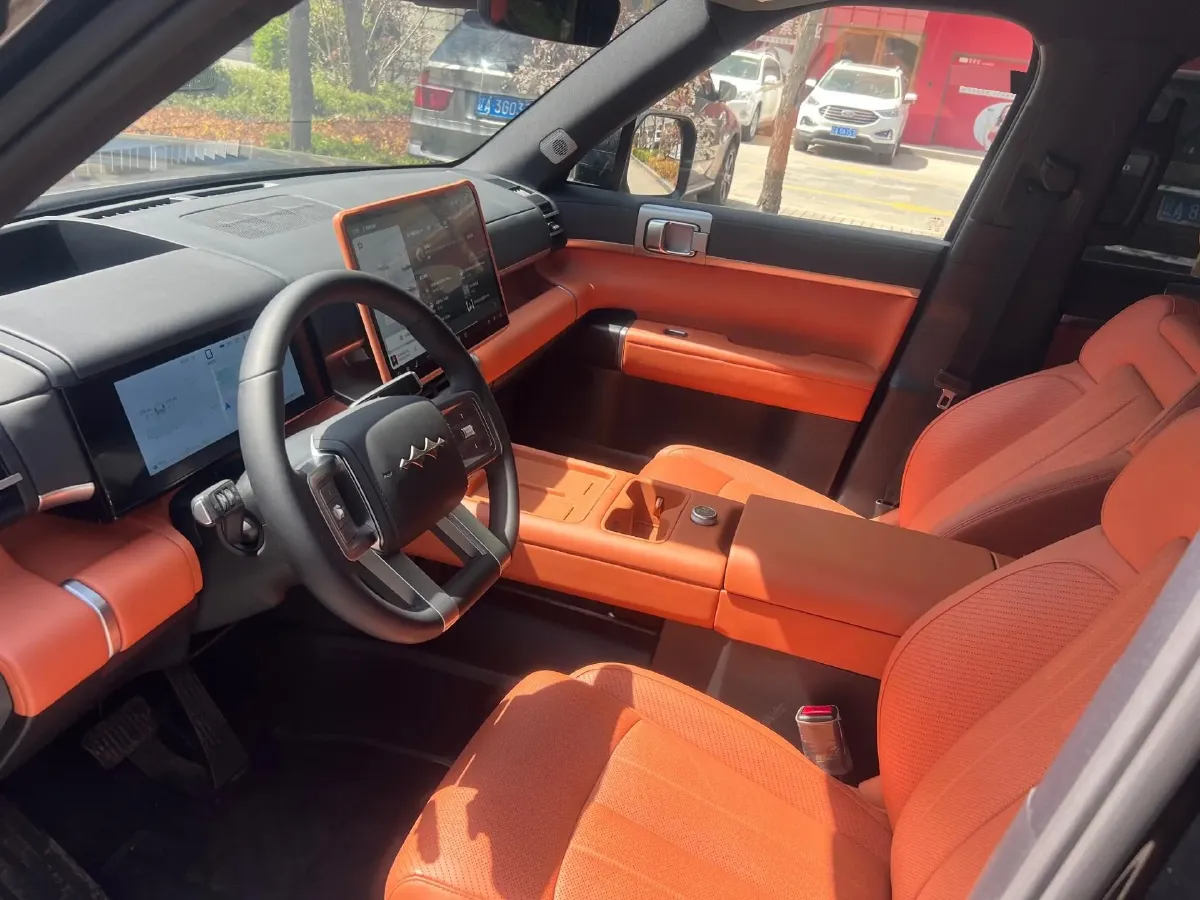 2025 FangChengBao Tai 7 1.5T 156HP L4 E-CVT PHEV,autocango,china used car exporter,china ev exporter,chinese used car exporter,chinese used ev exporter