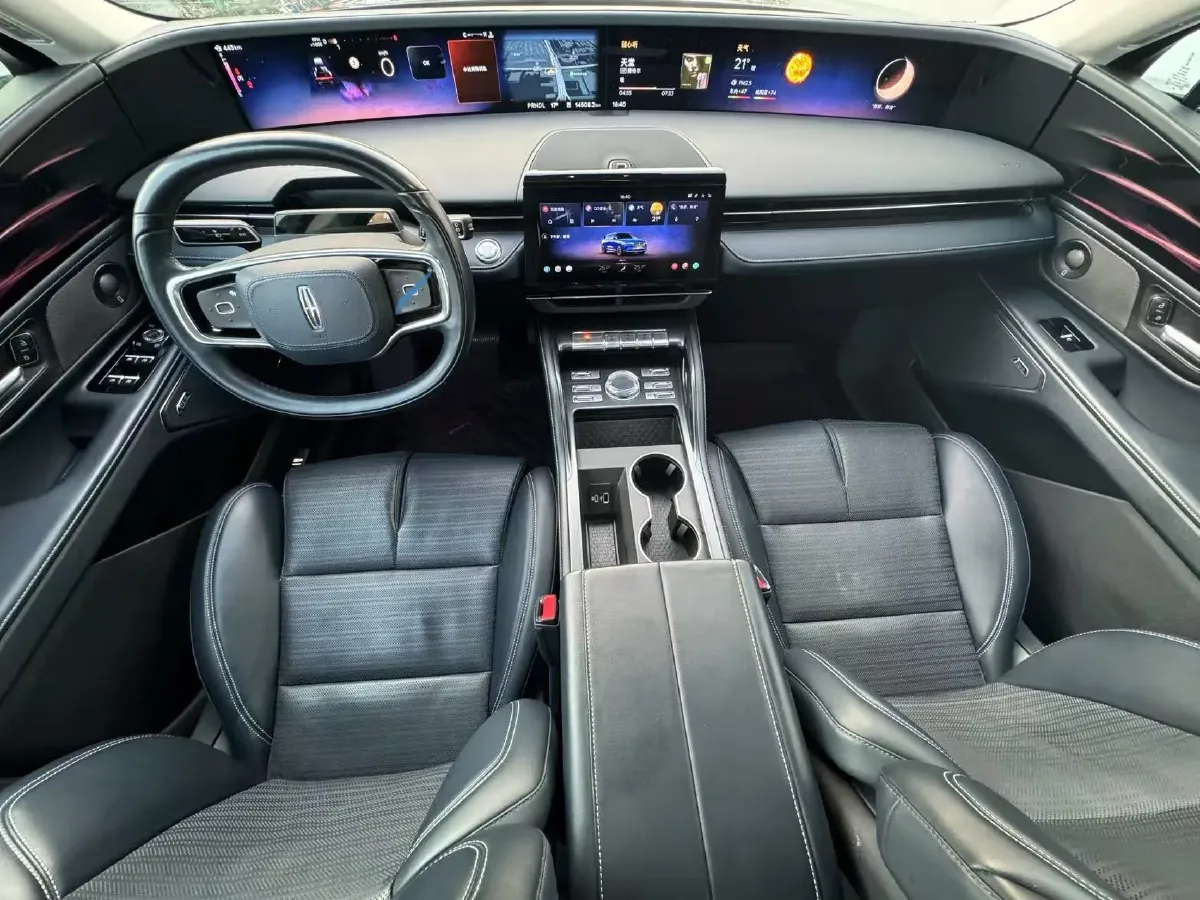 2023 Lincoln Nautilus 2.0T 261HP L4 8AT,autocango,china used car exporter,china ev exporter,chinese used car exporter,chinese used ev exporter