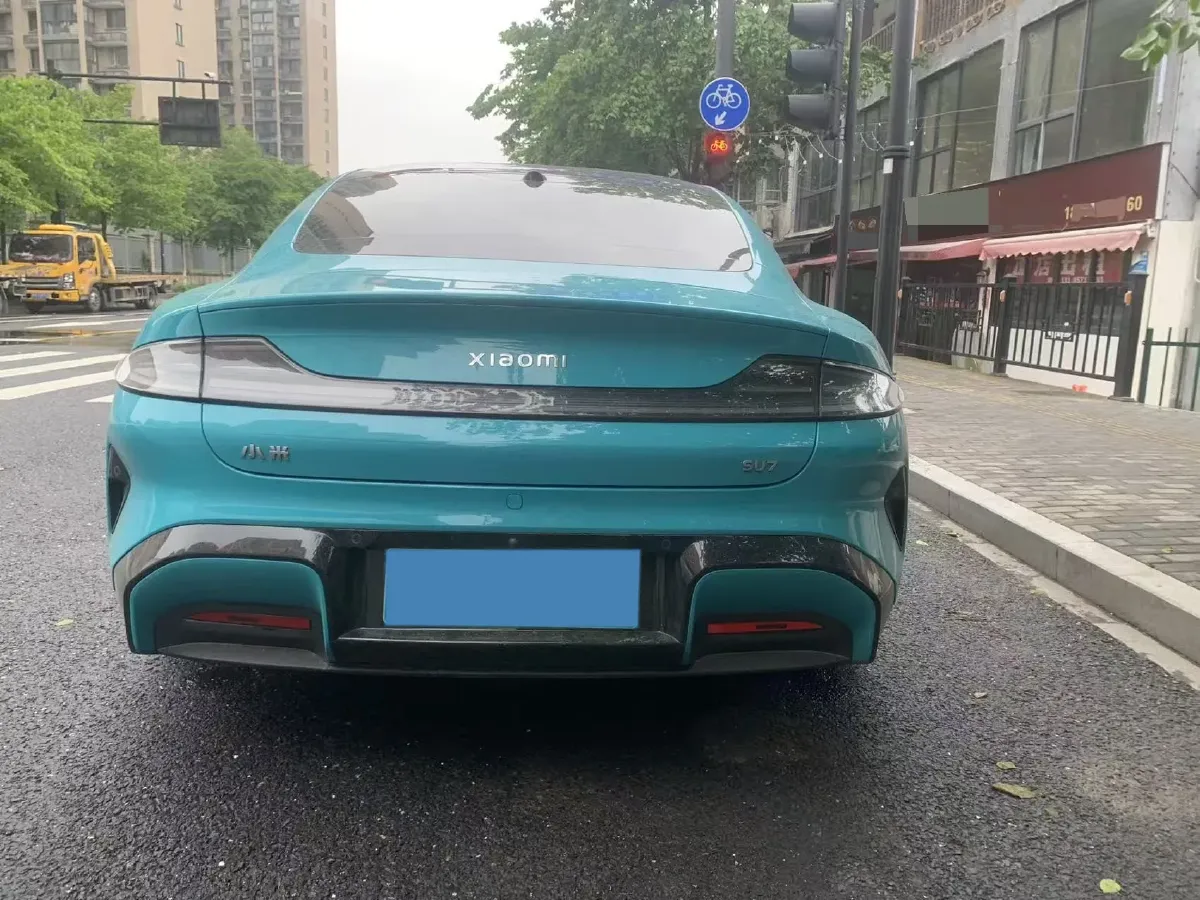 2024 MI SU7 BEV 73.6KWH,autocango,china used car exporter,china ev exporter,chinese used car exporter,chinese used ev exporter