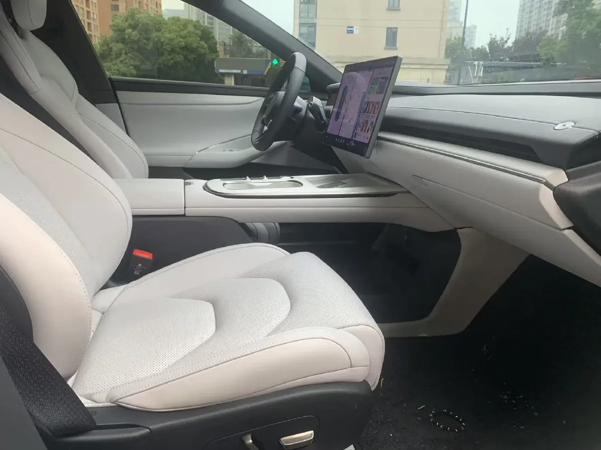 2024 MI SU7 BEV 73.6KWH,autocango,china used car exporter,china ev exporter,chinese used car exporter,chinese used ev exporter