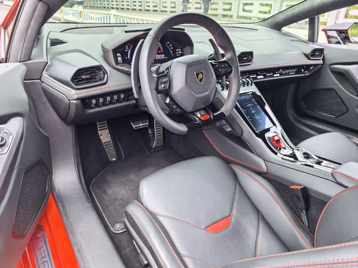 2020 Lamborghini Huracán 5.2L 611HP V10 7DCT,autocango,china used car exporter,china ev exporter,chinese used car exporter,chinese used ev exporter