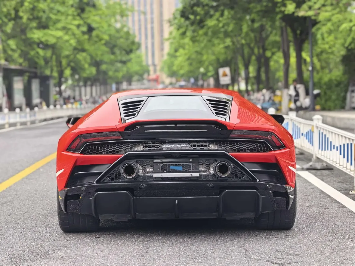 2020 Lamborghini Huracán 5.2L 611HP V10 7DCT,autocango,china used car exporter,china ev exporter,chinese used car exporter,chinese used ev exporter