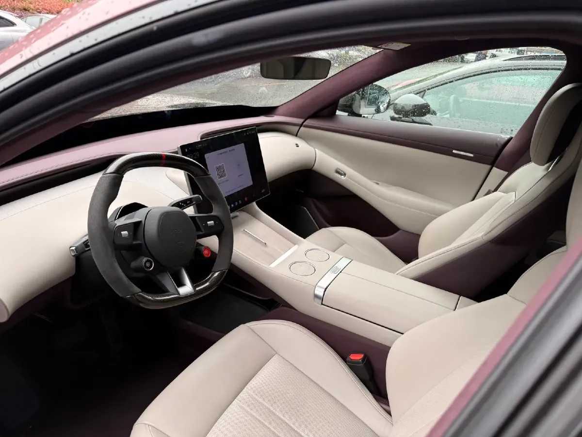 2025 MI YU7 BEV 101.7KWH,autocango,china used car exporter,china ev exporter,chinese used car exporter,chinese used ev exporter