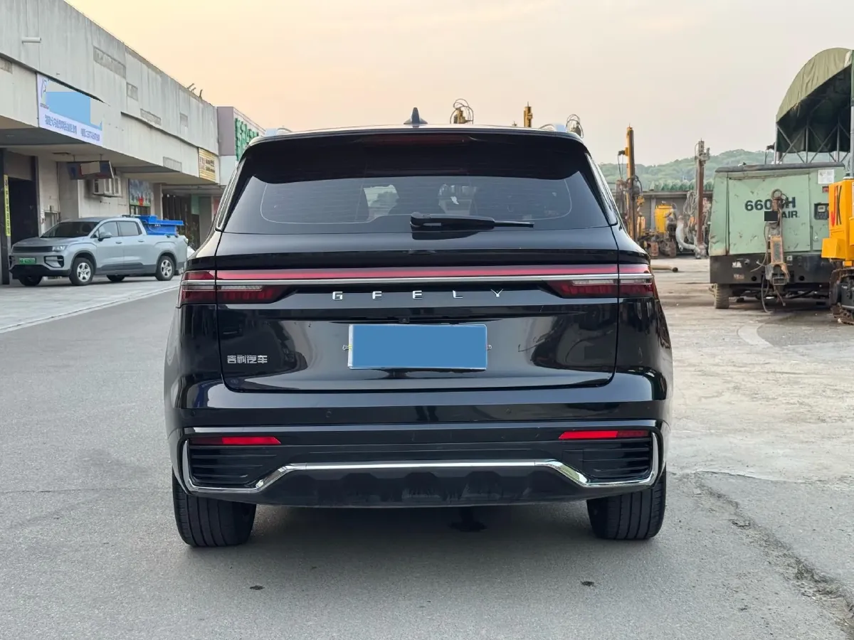 2021 Geely Monjaro 2.0T 218HP L4 7DCT,autocango,china used car exporter,china ev exporter,chinese used car exporter,chinese used ev exporter