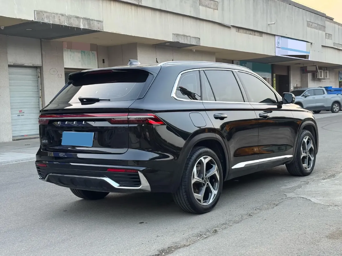 2021 Geely Monjaro 2.0T 218HP L4 7DCT,autocango,china used car exporter,china ev exporter,chinese used car exporter,chinese used ev exporter