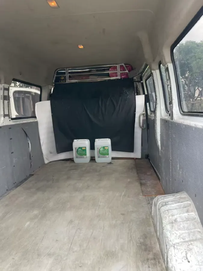 2021 MAXUS XinTu V80 2.0T 139HP L4 6MT,autocango,china used car exporter,china ev exporter,chinese used car exporter,chinese used ev exporter