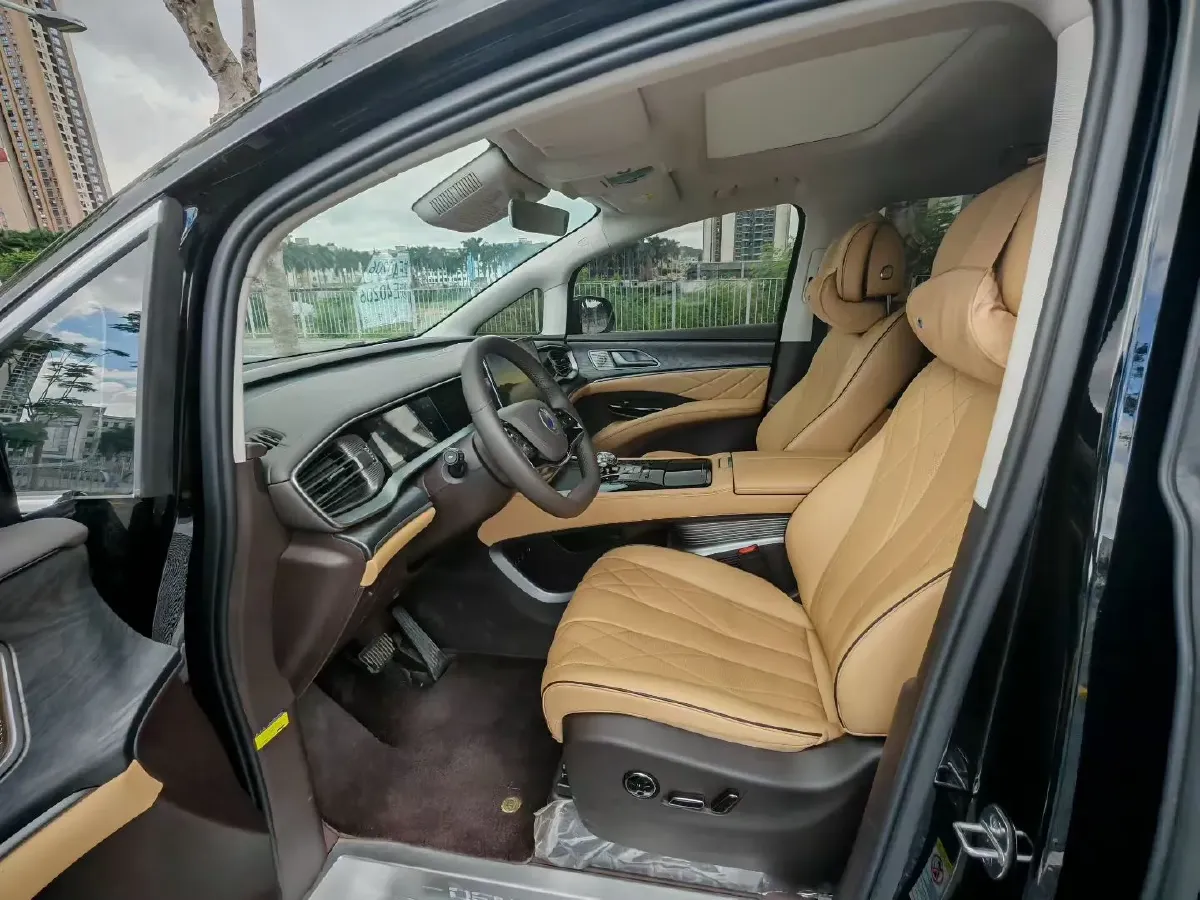 2024 Denza D9 1.5T 139HP L4 E-CVT PHEV 40KWH,autocango,china used car exporter,china ev exporter,chinese used car exporter,chinese used ev exporter