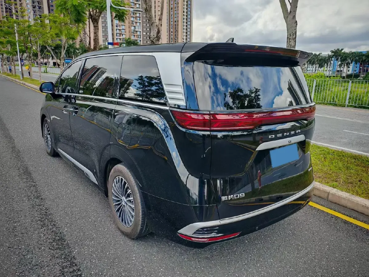 2024 Denza D9 1.5T 139HP L4 E-CVT PHEV 40KWH,autocango,china used car exporter,china ev exporter,chinese used car exporter,chinese used ev exporter