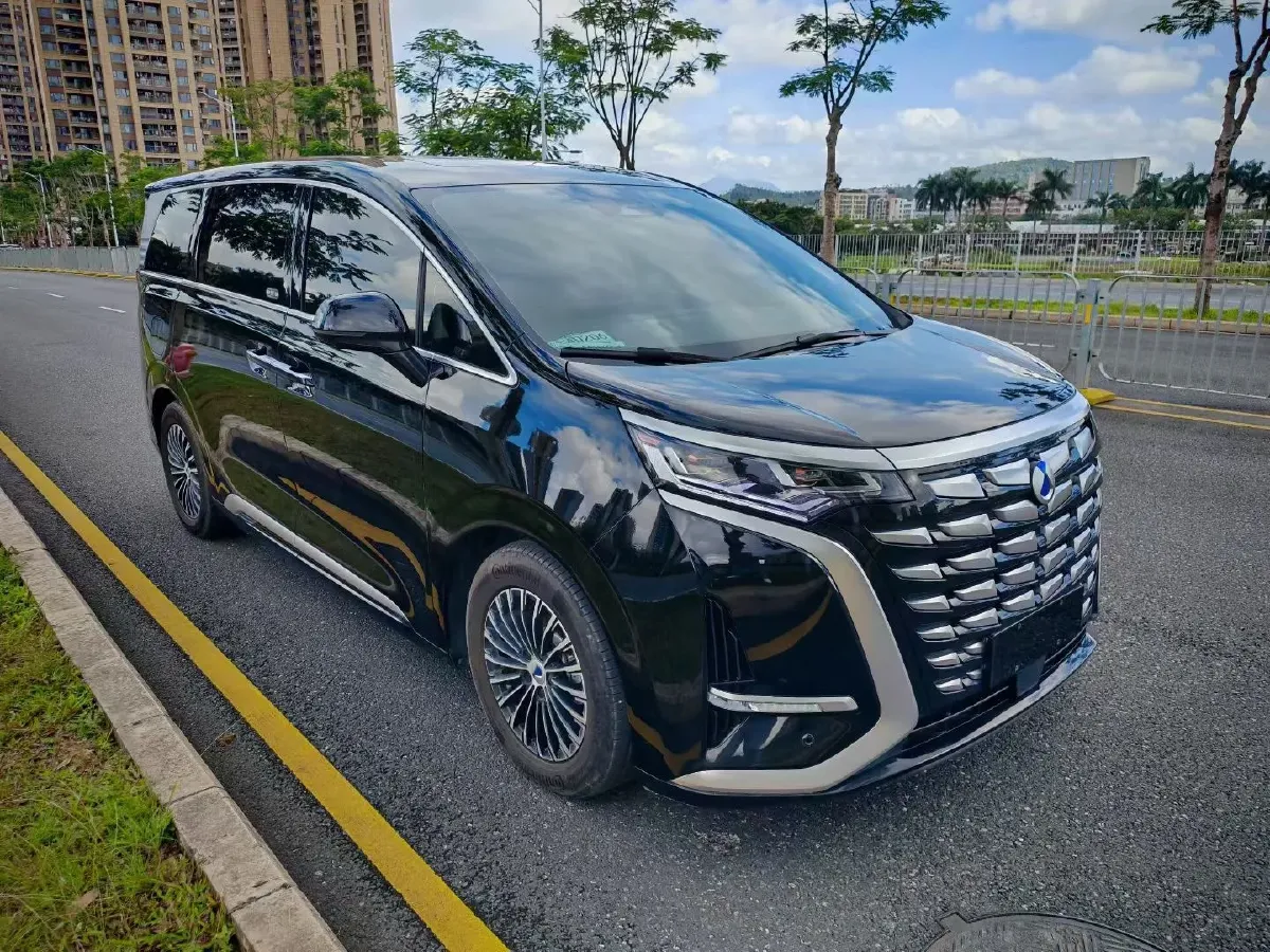 2024 Denza D9 1.5T 139HP L4 E-CVT PHEV 40KWH,autocango,china used car exporter,china ev exporter,chinese used car exporter,chinese used ev exporter