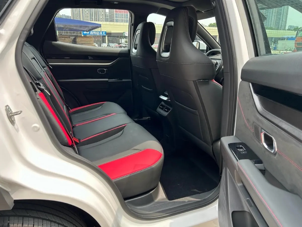 2023 Jetour DASHING i-DM 1.5T 156HP L4 3DHT PHEV 19.27KWH,autocango,china used car exporter,china ev exporter,chinese used car exporter,chinese used ev exporter