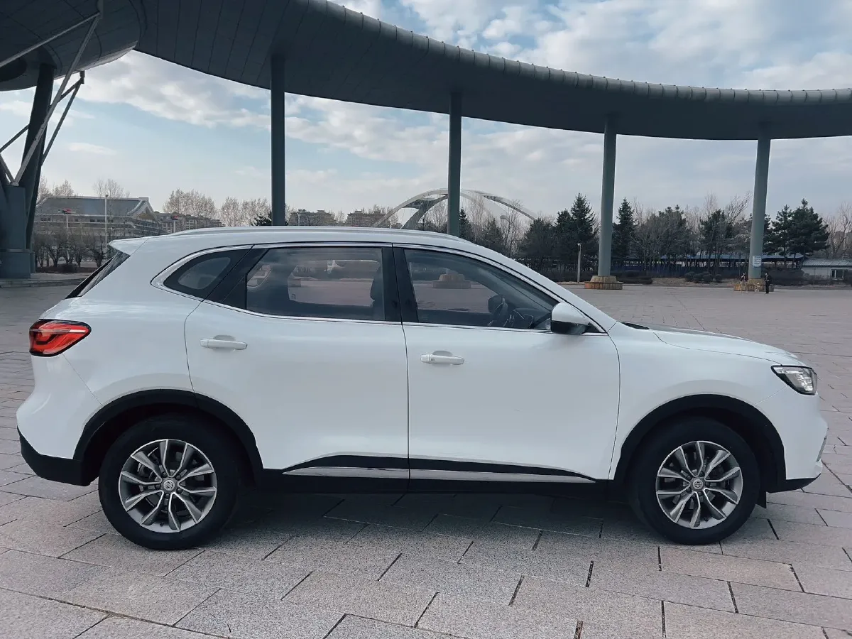 2021 MG Pilot 1.5T 173HP L4 7DCT,autocango,china used car exporter,china ev exporter,chinese used car exporter,chinese used ev exporter