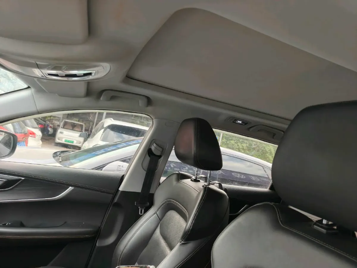 2021 Chery Tiggo 8 1.6T 197HP L4 7DCT,autocango,china used car exporter,china ev exporter,chinese used car exporter,chinese used ev exporter