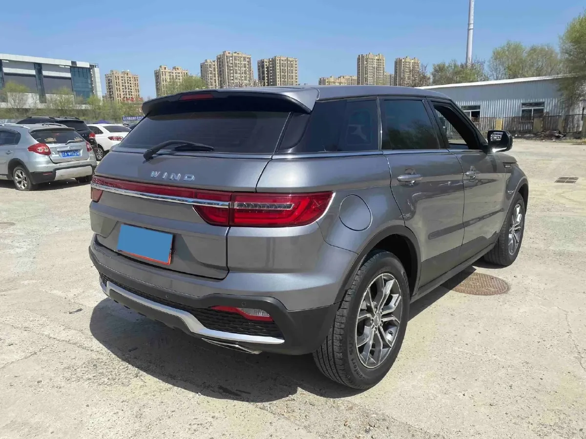 2018 Landwind X7 1.5T 163HP L4 8AT,autocango,china used car exporter,china ev exporter,chinese used car exporter,chinese used ev exporter