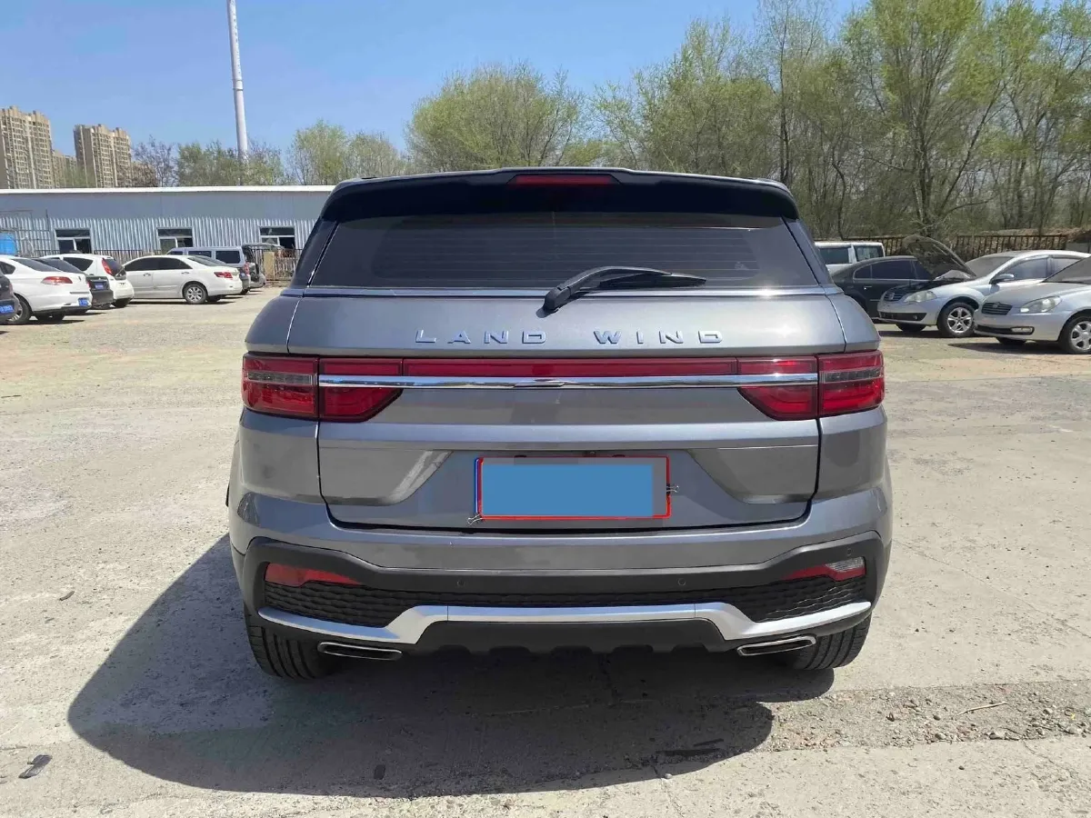 2018 Landwind X7 1.5T 163HP L4 8AT,autocango,china used car exporter,china ev exporter,chinese used car exporter,chinese used ev exporter