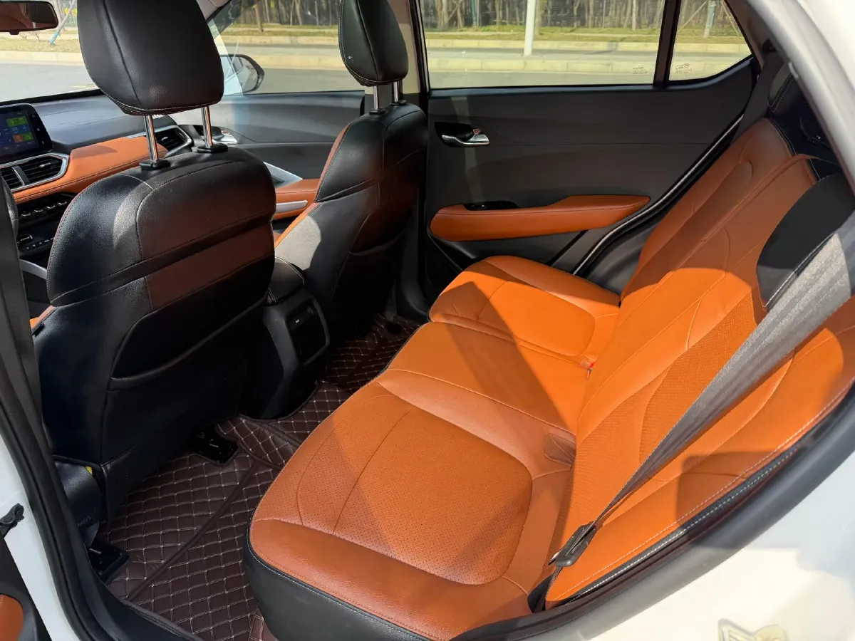 2017 HaiMa S5 Young Edition 1.6L 122HP L4 5MT,autocango,china used car exporter,china ev exporter,chinese used car exporter,chinese used ev exporter