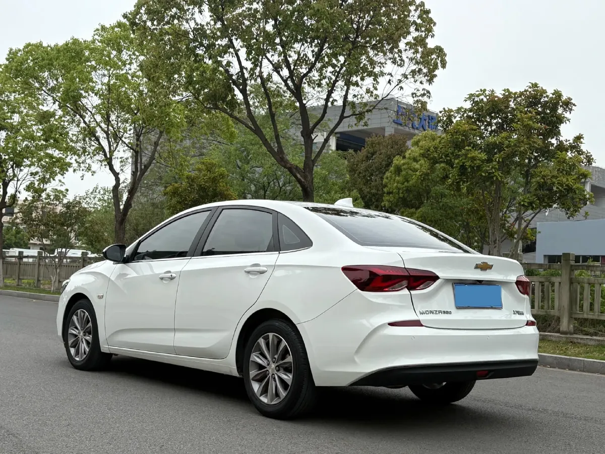 2020 Chevrolet Monza 1.5L 113HP L4 6AT,autocango,china used car exporter,china ev exporter,chinese used car exporter,chinese used ev exporter