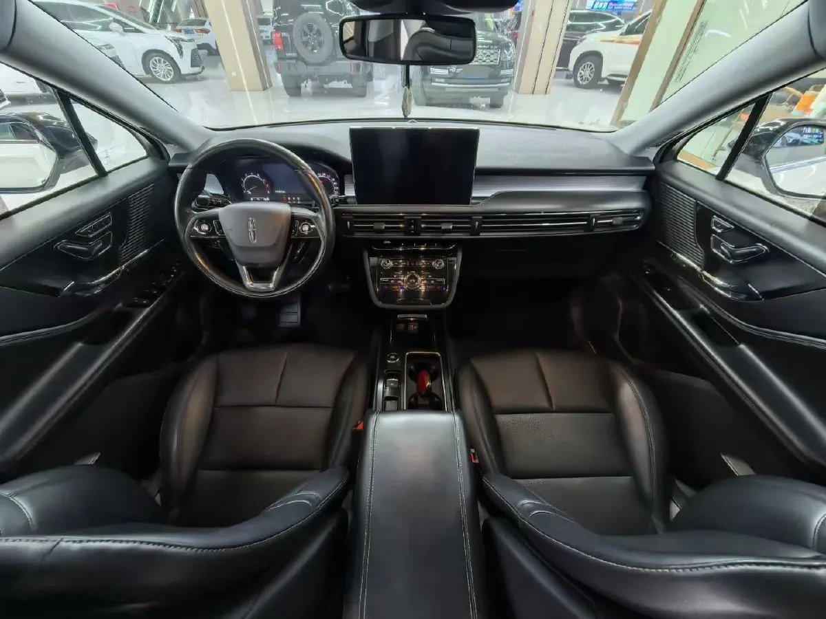 2021 Lincoln Corsair 2.0T 245HP L4 8AT,autocango,china used car exporter,china ev exporter,chinese used car exporter,chinese used ev exporter