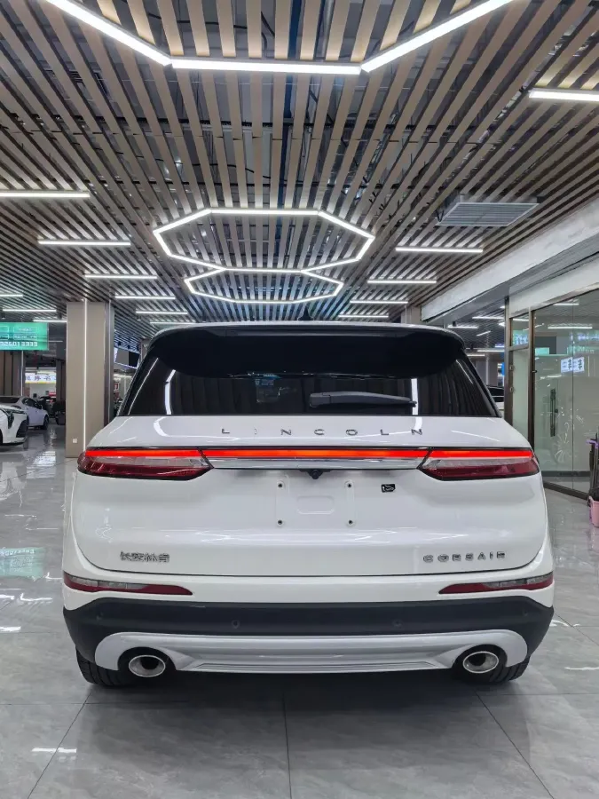 2021 Lincoln Corsair 2.0T 245HP L4 8AT,autocango,china used car exporter,china ev exporter,chinese used car exporter,chinese used ev exporter