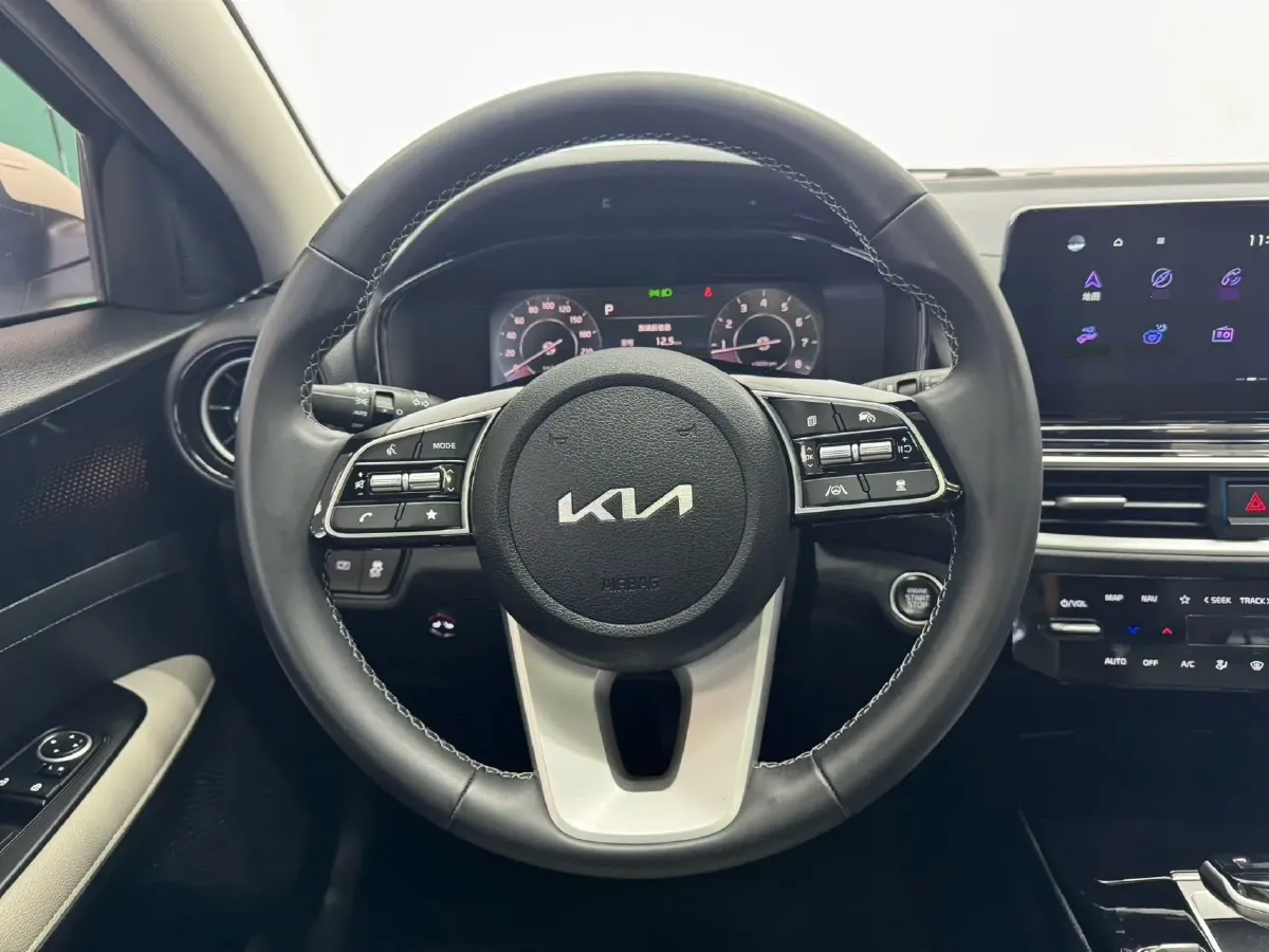 2023 Kia K3 1.5L 115HP L4 CVT,autocango,china used car exporter,china ev exporter,chinese used car exporter,chinese used ev exporter
