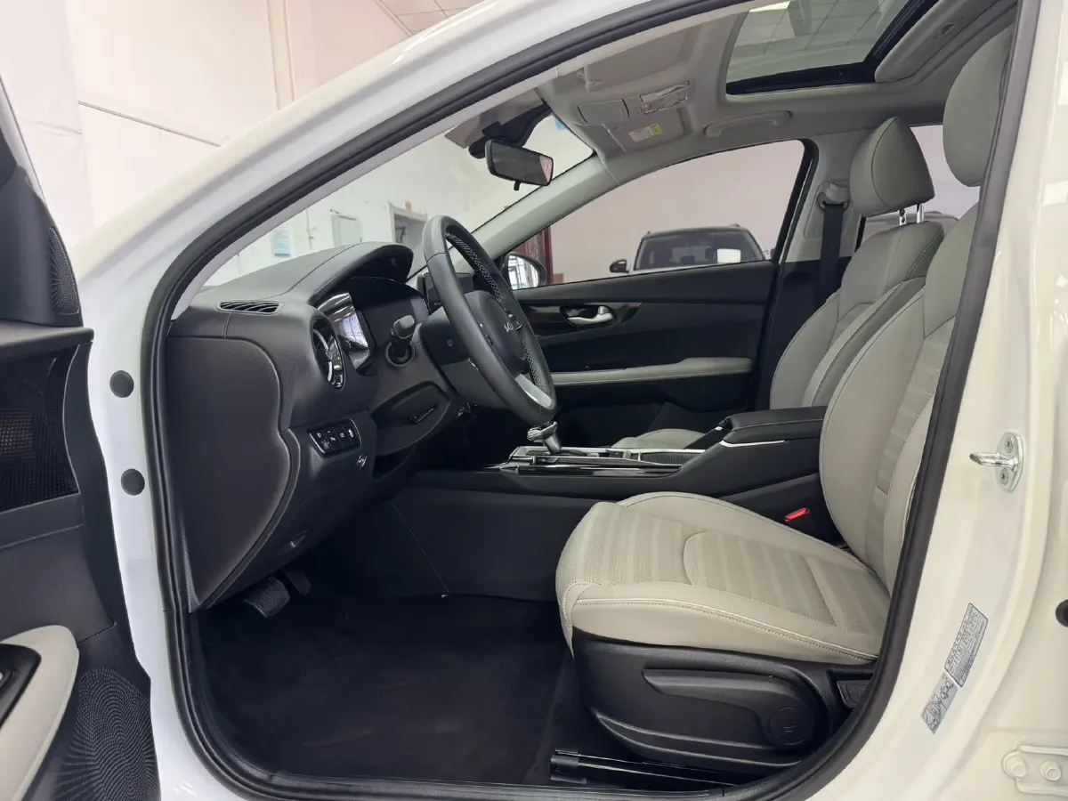 2023 Kia K3 1.5L 115HP L4 CVT,autocango,china used car exporter,china ev exporter,chinese used car exporter,chinese used ev exporter