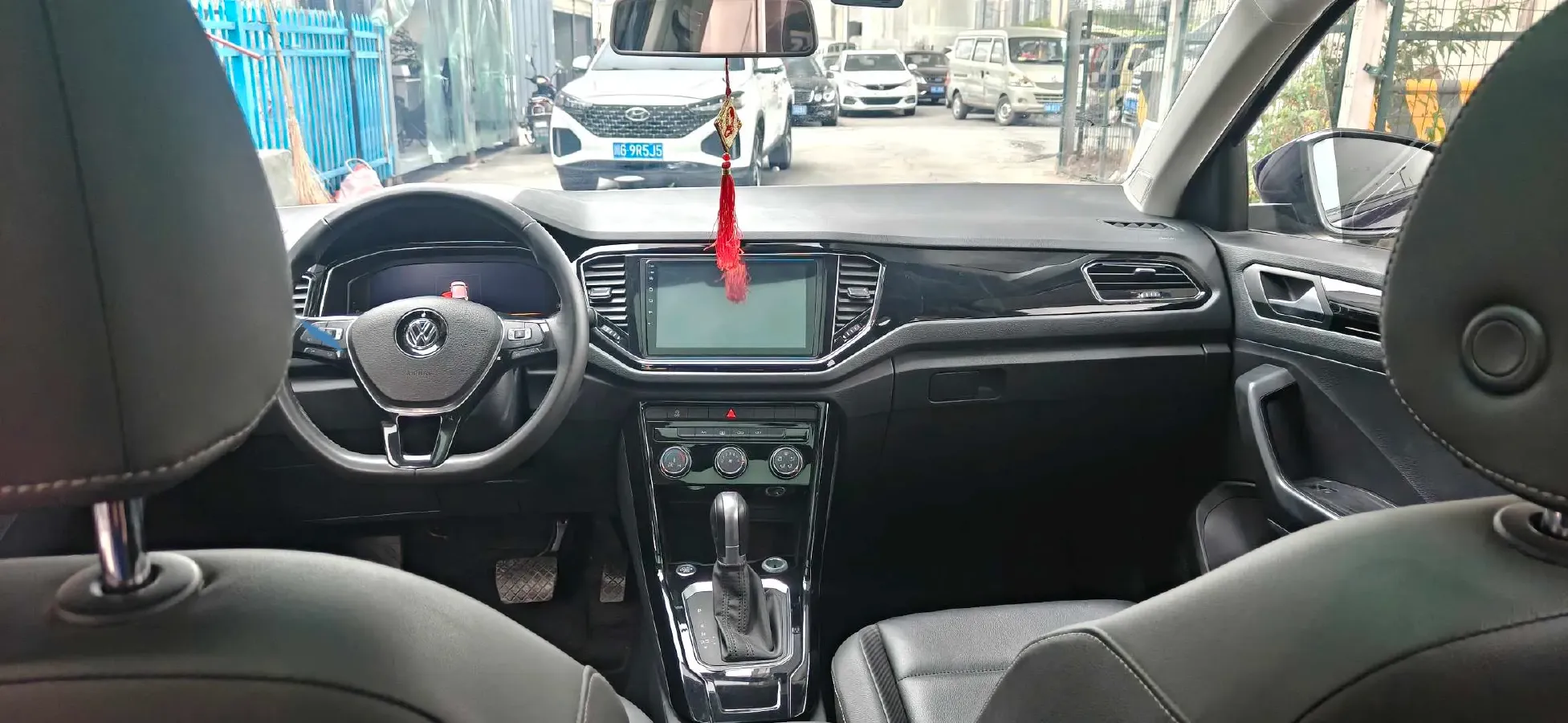 2021 Volkswagen T-Roc 1.4T 150HP L4 7DCT,autocango,china used car exporter,china ev exporter,chinese used car exporter,chinese used ev exporter