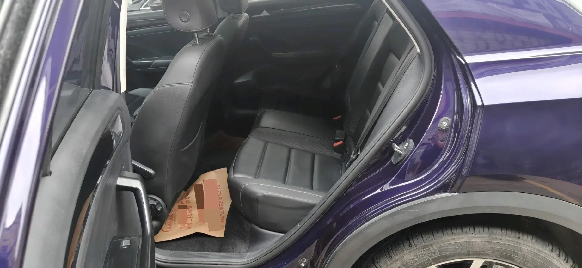 2021 Volkswagen T-Roc 1.4T 150HP L4 7DCT,autocango,china used car exporter,china ev exporter,chinese used car exporter,chinese used ev exporter