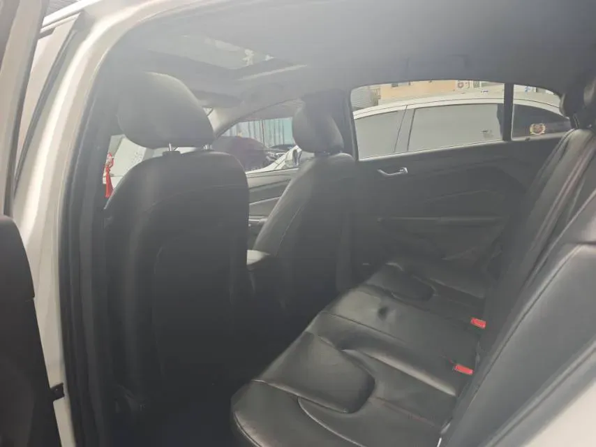 2017 ChangAn CS35 1.6L 125HP L4 4AT,autocango,china used car exporter,china ev exporter,chinese used car exporter,chinese used ev exporter