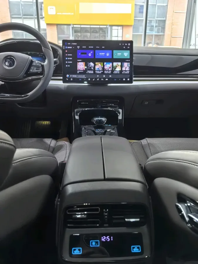 2024 BYD Han 1.5T 139HP L4 E-CVT PHEV 18.316KWH,autocango,china used car exporter,china ev exporter,chinese used car exporter,chinese used ev exporter