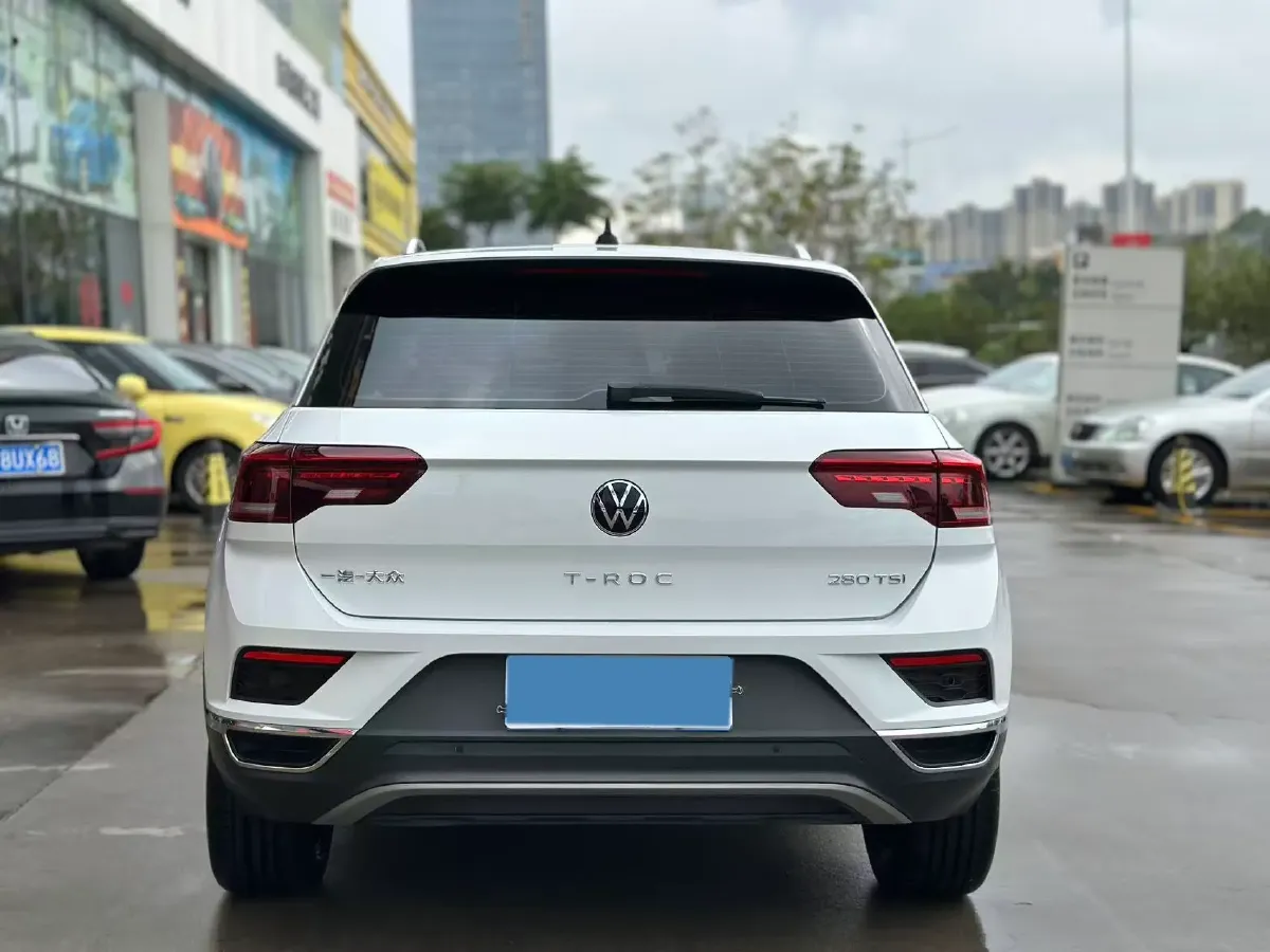 2022 Volkswagen T-Roc 1.4T 150HP L4 7DCT,autocango,china used car exporter,china ev exporter,chinese used car exporter,chinese used ev exporter