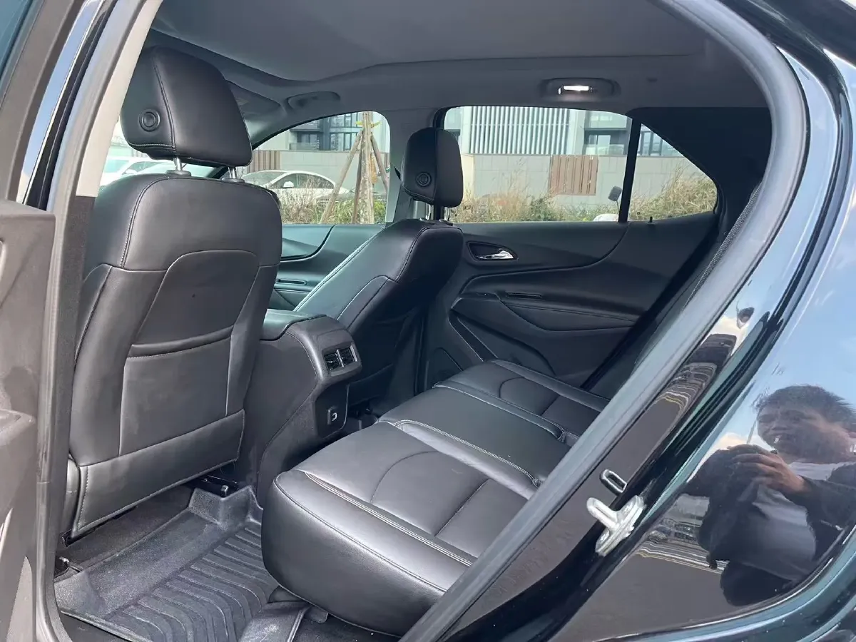 2019 Chevrolet Equinox 1.5T 180HP L4 6AT,autocango,china used car exporter,china ev exporter,chinese used car exporter,chinese used ev exporter