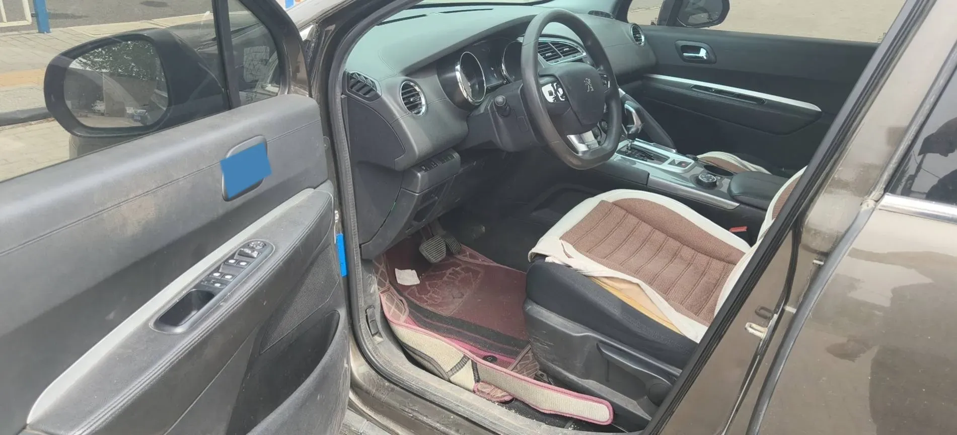 2019 Peugeot 3008 1.6T 167HP L4 6AT,autocango,china used car exporter,china ev exporter,chinese used car exporter,chinese used ev exporter