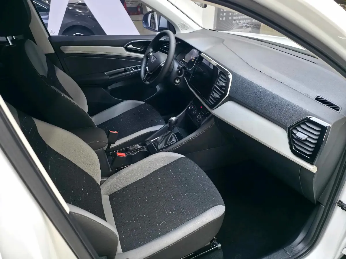 2022 Jetta VS5 1.4T 150HP L4 6AT,autocango,china used car exporter,china ev exporter,chinese used car exporter,chinese used ev exporter