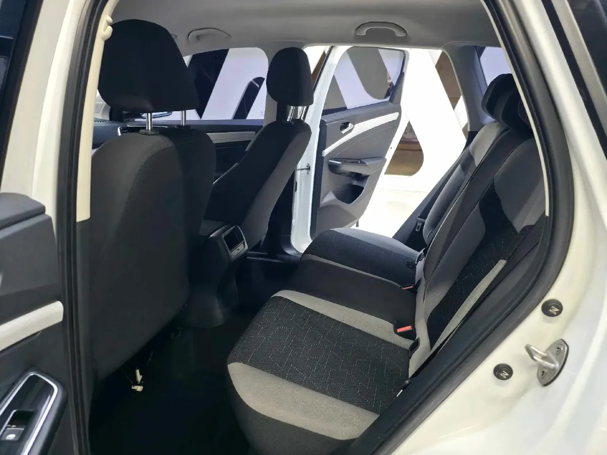 2022 Jetta VS5 1.4T 150HP L4 6AT,autocango,china used car exporter,china ev exporter,chinese used car exporter,chinese used ev exporter