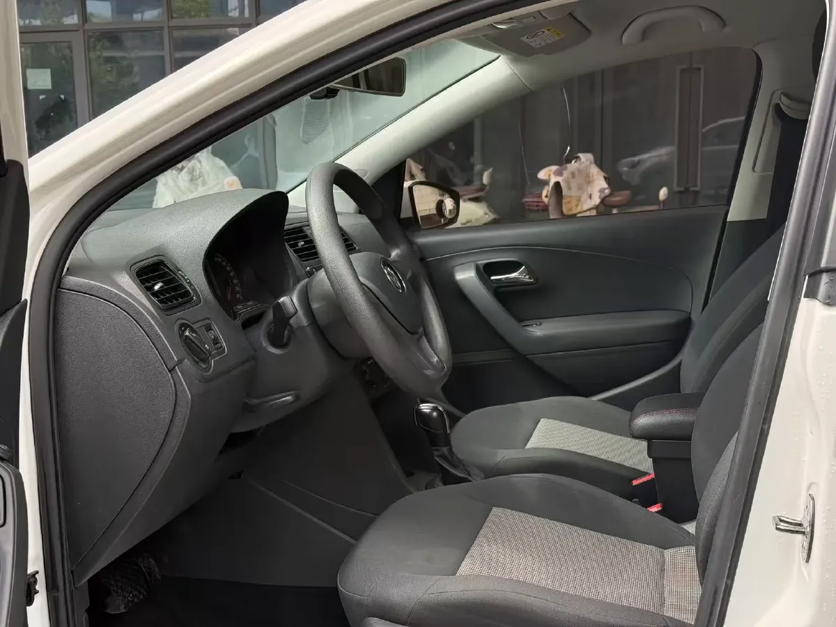 2018 ChangAn Eado 1.6L 128HP L4 6AT,autocango,china used car exporter,china ev exporter,chinese used car exporter,chinese used ev exporter