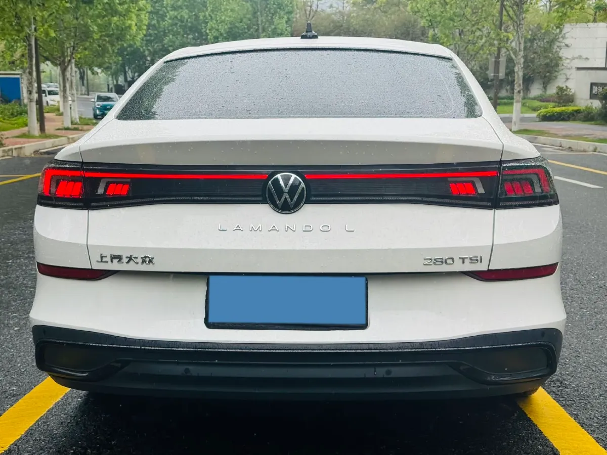 2023 Volkswagen Lamando 1.4T 150HP L4 7DCT,autocango,china used car exporter,china ev exporter,chinese used car exporter,chinese used ev exporter