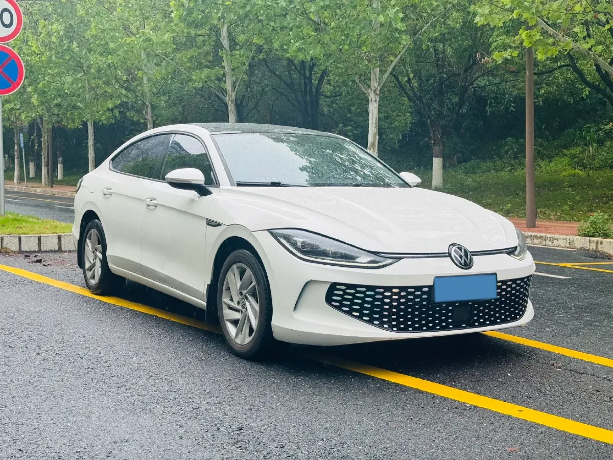 2023 Volkswagen Lamando 1.4T 150HP L4 7DCT,autocango,china used car exporter,china ev exporter,chinese used car exporter,chinese used ev exporter