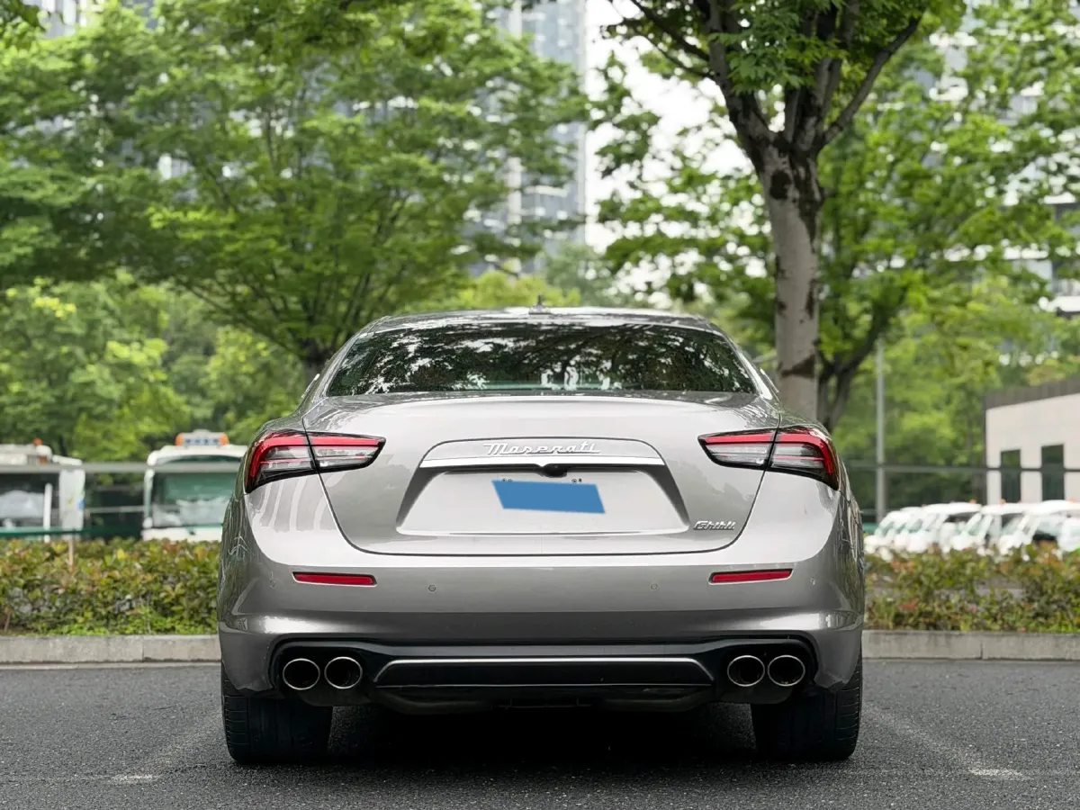 2022 Audi Q7 2.0T 245HP L4 8AT,autocango,china used car exporter,china ev exporter,chinese used car exporter,chinese used ev exporter