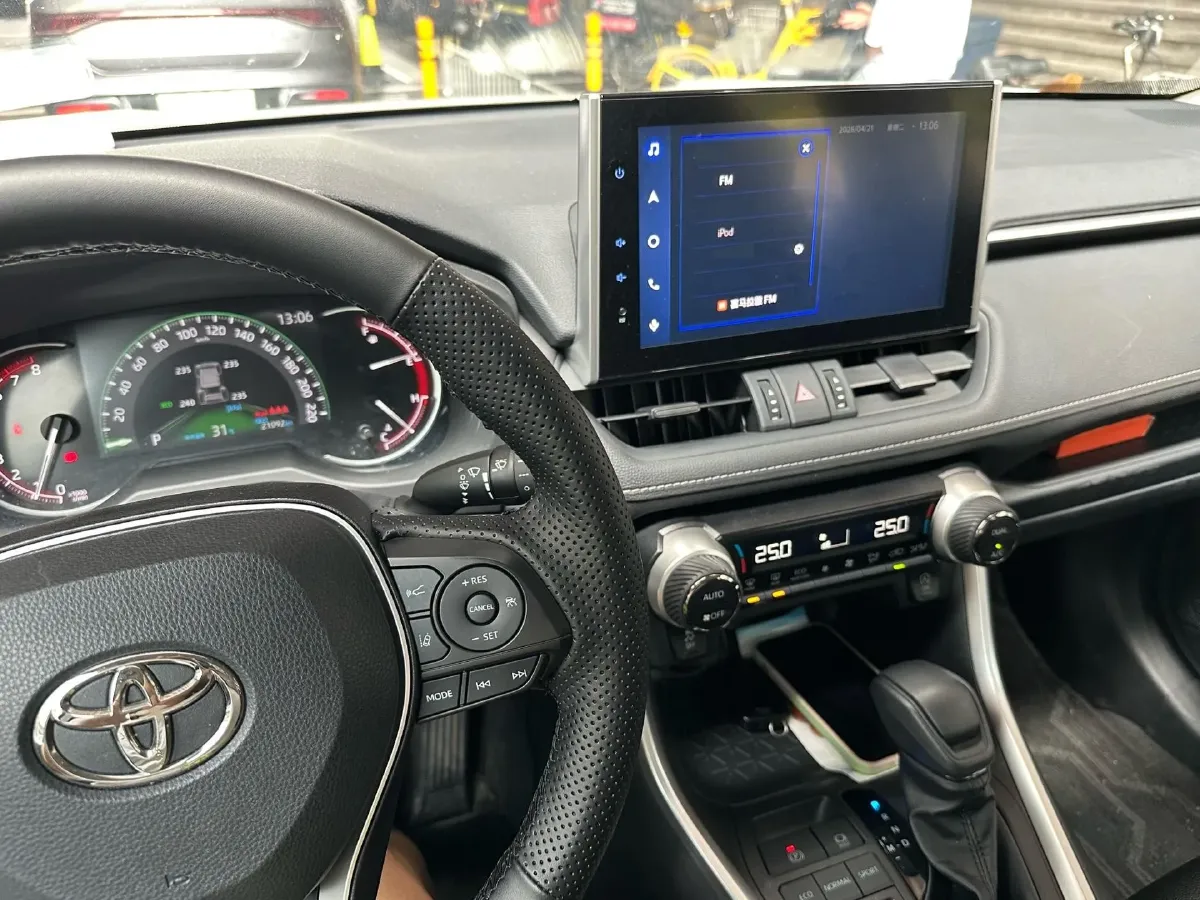 2022 Toyota RAV4 2.0L 171HP L4 CVT,autocango,china used car exporter,china ev exporter,chinese used car exporter,chinese used ev exporter