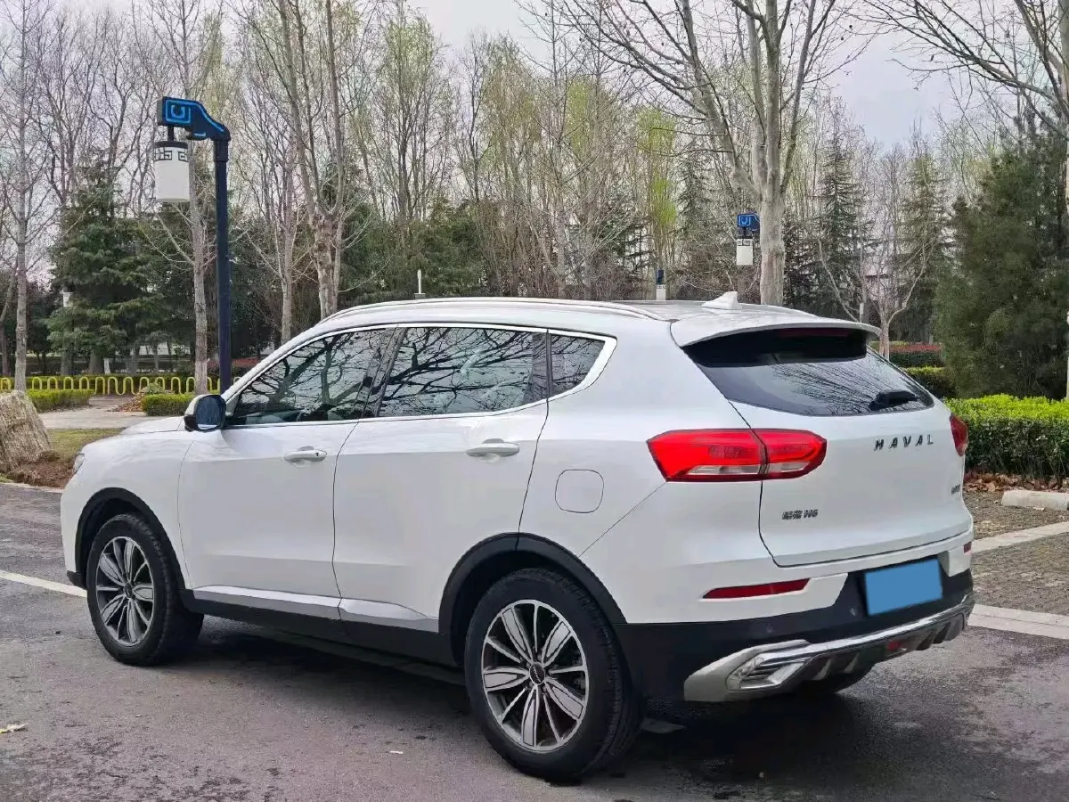 2020 Haval H6 1.5T 169HP L4 7DCT,autocango,china used car exporter,china ev exporter,chinese used car exporter,chinese used ev exporter