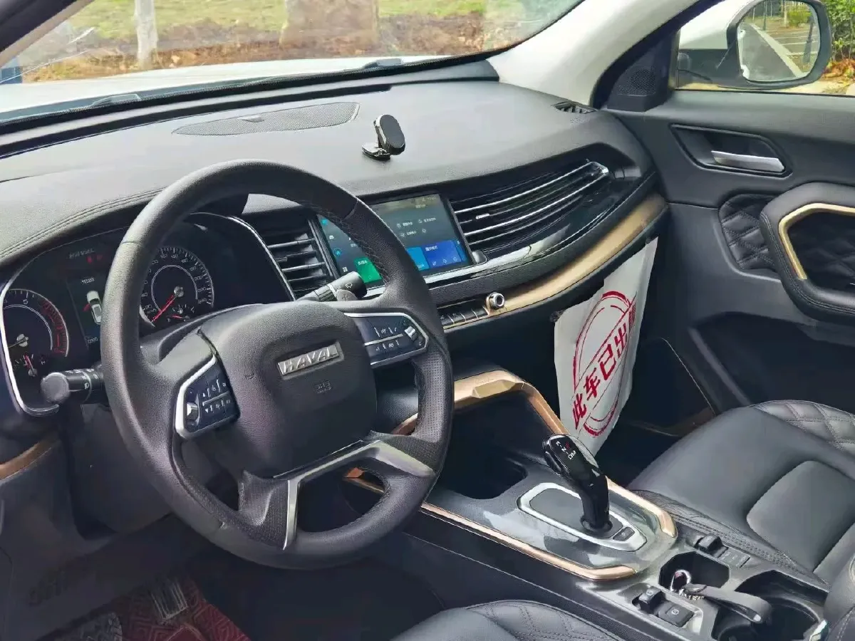 2020 Haval H6 1.5T 169HP L4 7DCT,autocango,china used car exporter,china ev exporter,chinese used car exporter,chinese used ev exporter