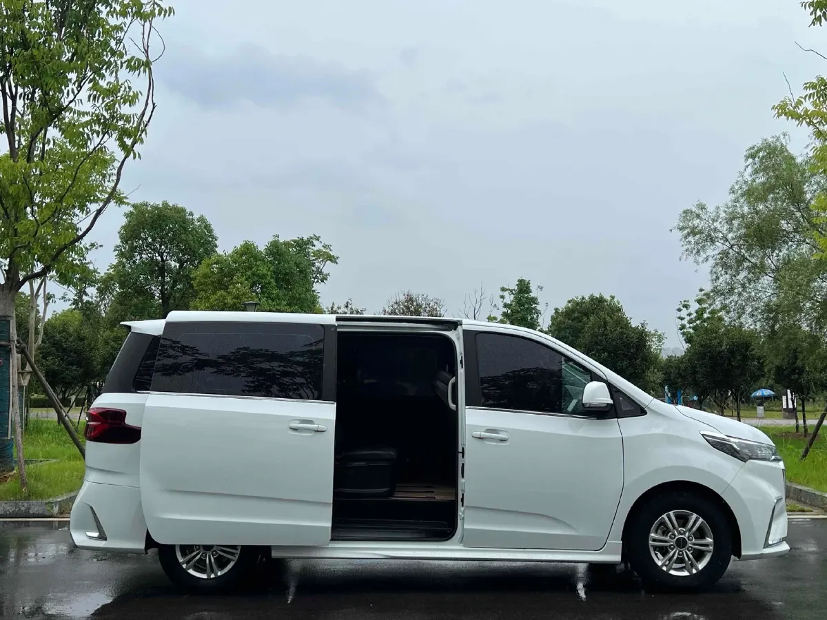 2023 MAXUS G20 2.0T 224HP L4 8AT,autocango,china used car exporter,china ev exporter,chinese used car exporter,chinese used ev exporter