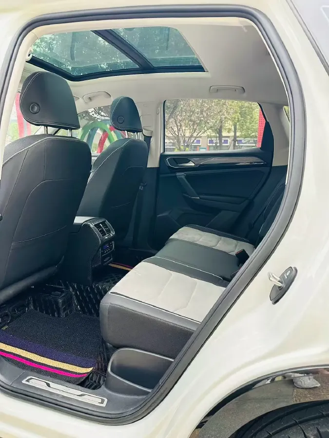 2020 Volkswagen Tayron X 2.0T 186HP L4 7DCT,autocango,china used car exporter,china ev exporter,chinese used car exporter,chinese used ev exporter