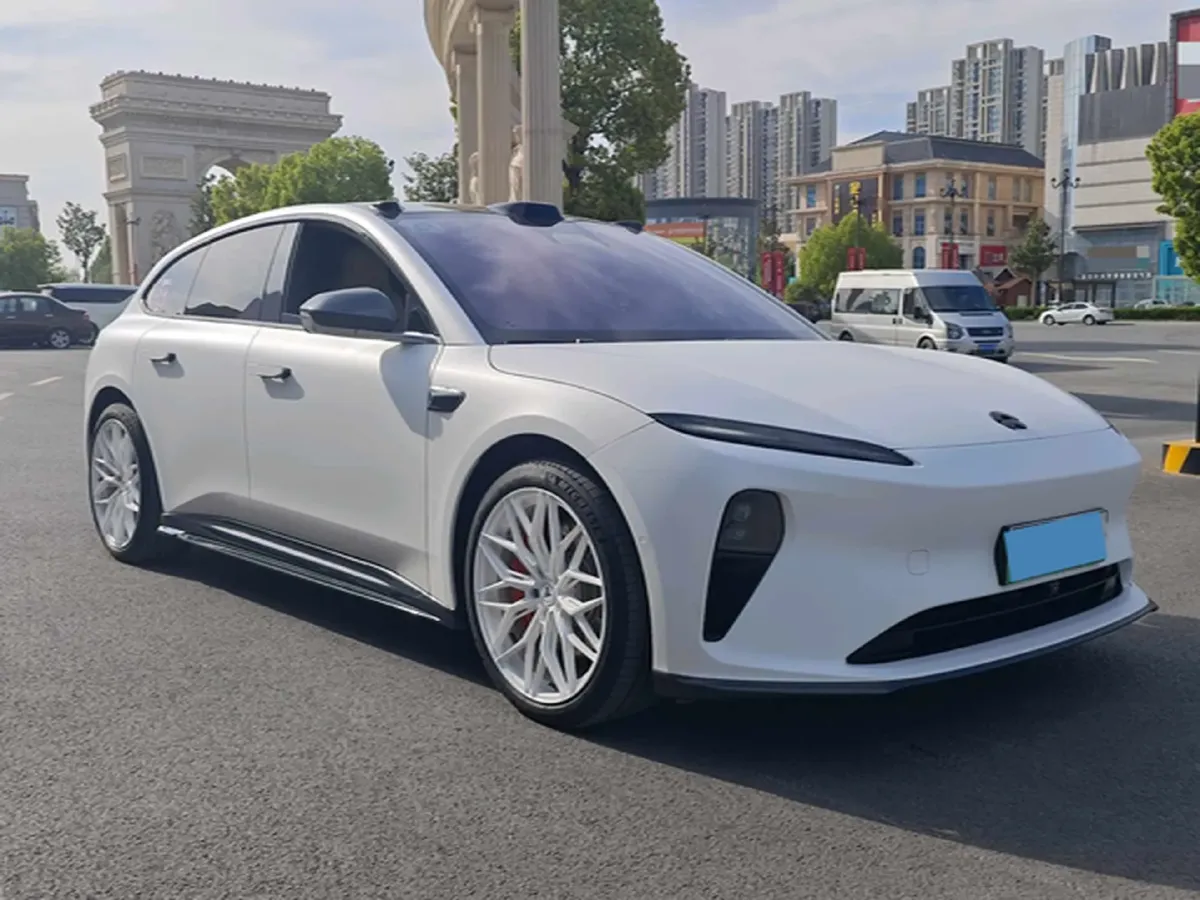 2024 NIO ET5T BEV 75KWH,autocango,china used car exporter,china ev exporter,chinese used car exporter,chinese used ev exporter