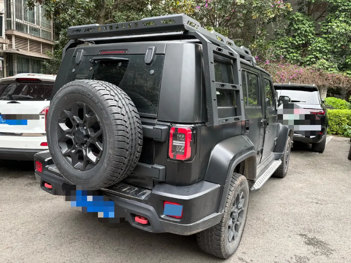 2024 Beijing BJ40 2.0T 163HP L4 8AT,autocango,china used car exporter,china ev exporter,chinese used car exporter,chinese used ev exporter
