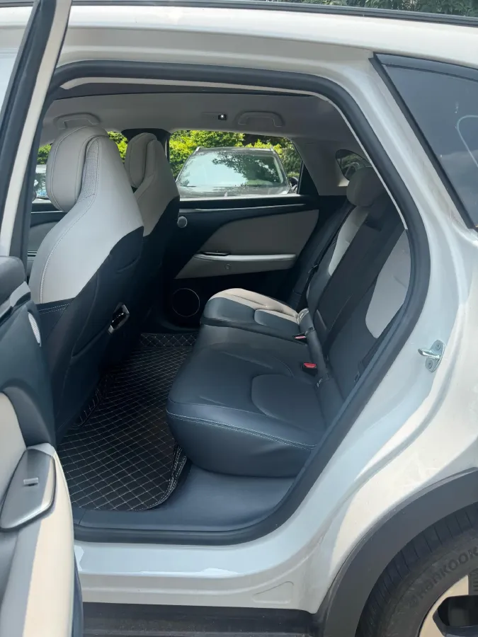 2025 MAXUS G10 2.0T 261HP L4 8AT,autocango,china used car exporter,china ev exporter,chinese used car exporter,chinese used ev exporter